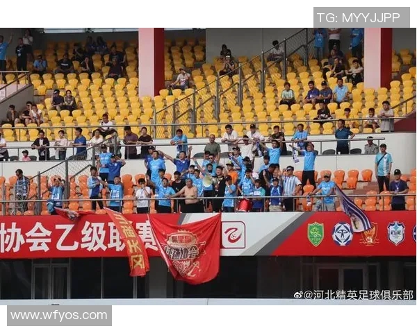 高校联赛最新积分榜FPX以78分稳居第一名引发关注 高校联赛最新积分榜FPX以78分稳居第一名引发关注