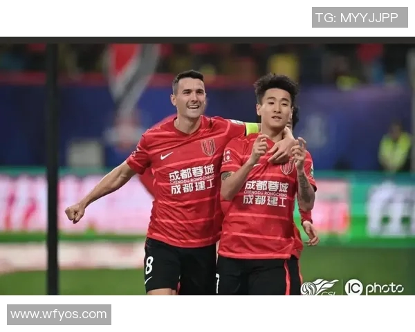 成都足球队的节奏变化与战术调整对比赛结果的影响分析